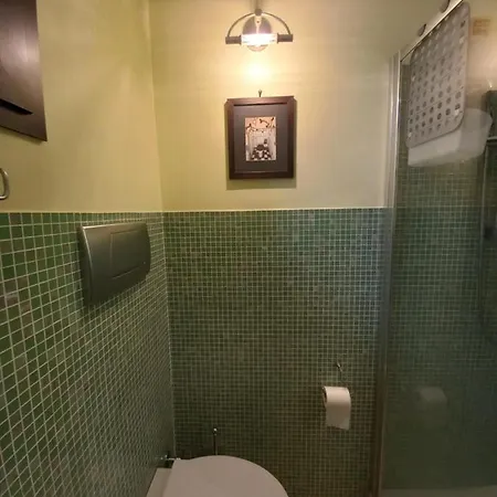 Interno10 * Bari